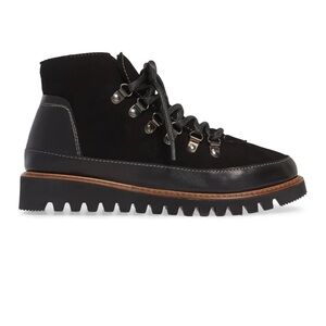 Ron White Nadean Bootie sz 6.5